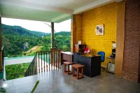 Hillcrest Ella Hotels in Badulla District