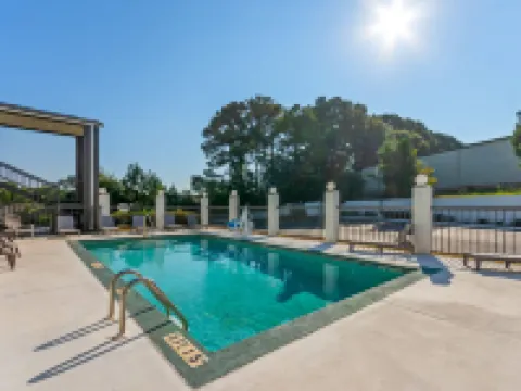 デイズ イン バイ ウィンダム エンタープライズ エンタープライズのホテル