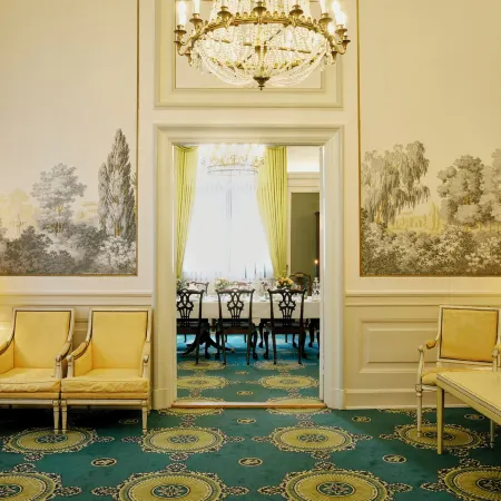 Hotel Bristol