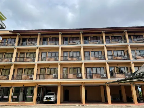 Riverside Houayxay Hotel Hotels in Houeisay