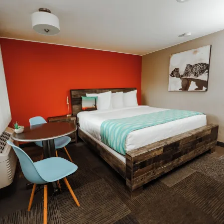 American Classic Inn