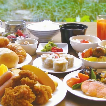 Niigata Park Hotel Отели рядом со станцией JR Echigo-Ishiyama Station