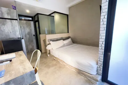 Dparagon Kerten Отели рядом с достопримечательностью «Museum Radya Pustaka»