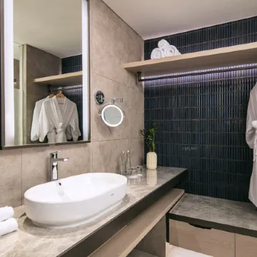Crowne Plaza Labuan Bajo by IHG