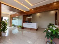 Hotel Aaradhya Crown Hotels in Sindhudurg