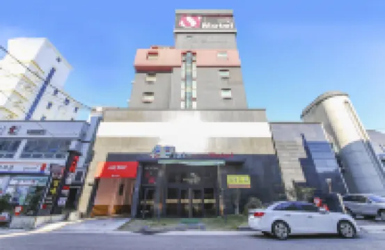 Yeosu Hotel Sixty โรงแรมใกล้Yeulmaru