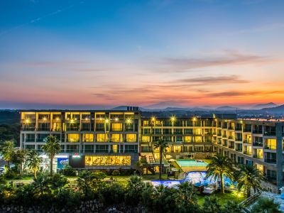 The Four Grace Resort