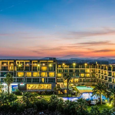 The Four Grace Resort Отели рядом с достопримечательностью «Тон-Амса»