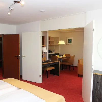 Hotel Gästehaus Forum am Westkreuz Hotels near Aubing - Lochhausen - Langwied