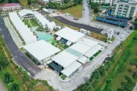 Dash Box Hotel Cyberjaya - Baarit