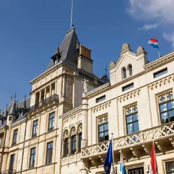 Novotel Suites Luxembourg Отели рядом с достопримечательностью «Железнодорожный вокзал Люксембурга»