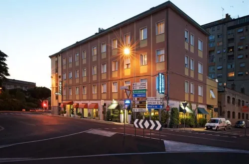 Hotel Roma