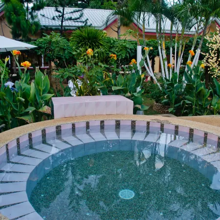 Deep Forest Garden Hotel