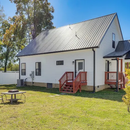 Tullahoma Whiskey Trail Base w/ Yard & Fire Pit