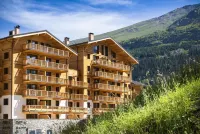 Apartment in Tignes With Spa and Pool Hotels in Tignes