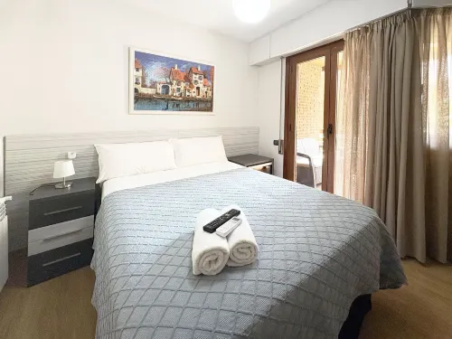 Berceo Rooms Self Check-IN -  Apartamentos vacacionales