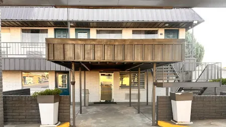 Motel 6 Borger, TX – Boom Town