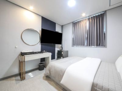 Yeongju K Hotel