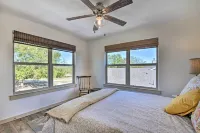 Dog-Friendly Apartment ~ 32 Mi to Fort Worth! - 3-Star