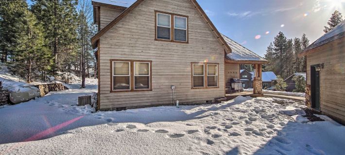 Dog-Friendly Ronald Vacation Rental Cabin! Hotels in Kittitas County