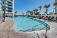 Access to Pool, Beach Ocean-View Myrtle Beach Apt - مسبح خاص