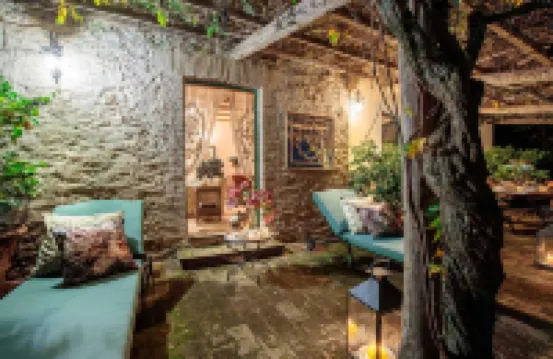 Villa Gufo in Lucca with 5 Bedrooms and 4 Bathrooms