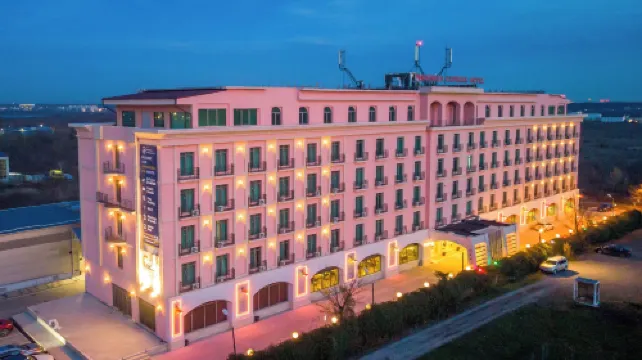 Hotel Phoenicia Express