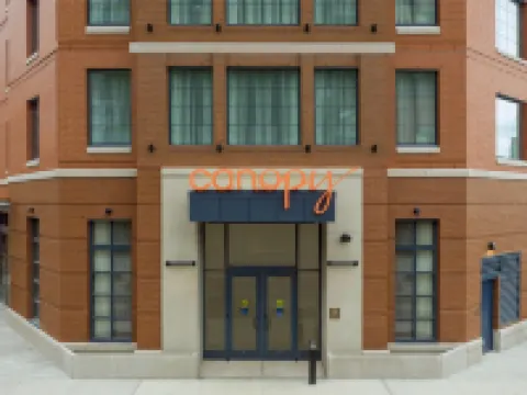 キャノピ･バイ･ヒルトン イサカ ダウンタウン イサカのホテル