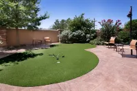 拉伯克市中心/大學區萬怡飯店