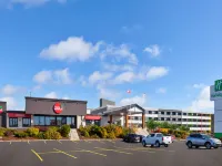 Holiday Inn ST. JOHN'S CONFERENCE CENTRE by IHG Hotels near The Fluvarium
