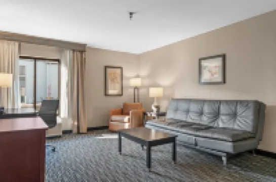 Best Western Courtview Hotel