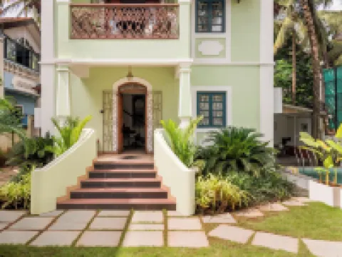Sanctuary by RÊVE Escapes - Premium 3 BHK Villa Near Morjim Beach Hotels in Solim