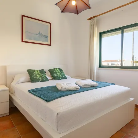 C04 - Bay Ahoy 3 Bed Apartment in Lagos