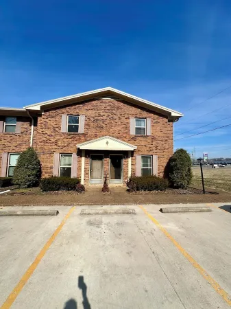 Vintage modern / boho Gallatin townhome!