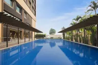 Le Meridien, Surat - Pools