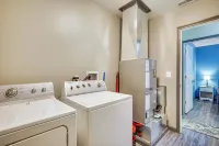 Zanesville Vacation Rental 2 Mi to Downtown!