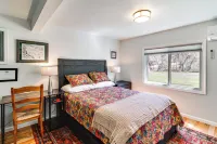 Downtown Ouray Apt w/ River & Mountain Views! - parking