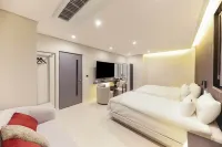 โรงแรม ซิกเนเจอร์ กวางจู
