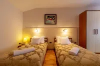 Ski Hotel