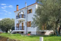 Mountain Voyage Residences Serene Lesvos Stay