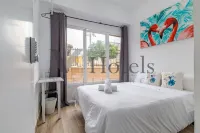 Ayz Elcano - Auto Check-in Property