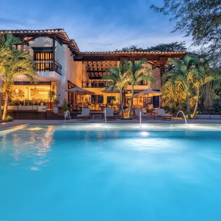 Casa Jacaranda Hotel Boutique -Cauca Viejo- Mayores de 14 años
