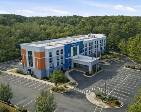 Holiday Inn Express & Suites RALEIGH WEST - LENOVO CENTER by IHG Hotels in Meredith