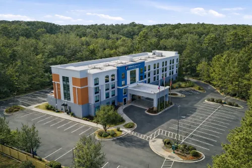 Holiday Inn Express & Suites RALEIGH WEST - LENOVO CENTER by IHG