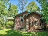 Crosslake Getaway! Pristine Sandy Beach on Trout Hotels in Crosslake