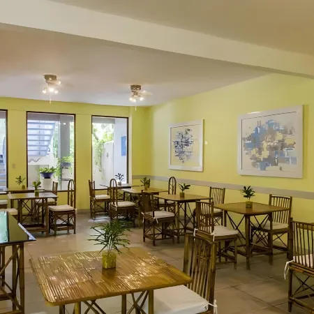 Hotel Plaza Yara