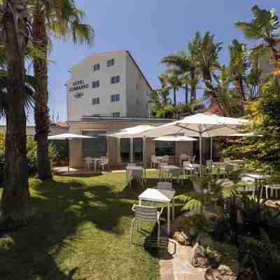 HOTEL COMBARRO Hotel Exterior