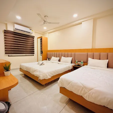 Hotel Kavita Inn