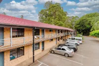 Country 2 Coast Motor Inn Coffs Harbour - parking