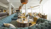 Mr & MRS Smith Salcombe Harbour Hotel - breakfast